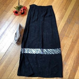 RUDYANA Maxi Skirt